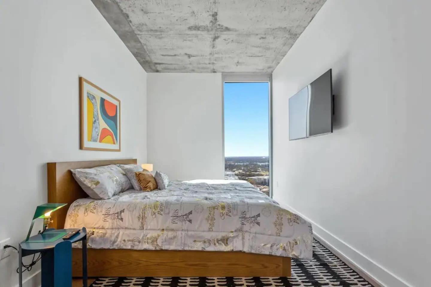 Modern 1Br Condo On Rainey St With Pool And Views Όστιν Εξωτερικό φωτογραφία