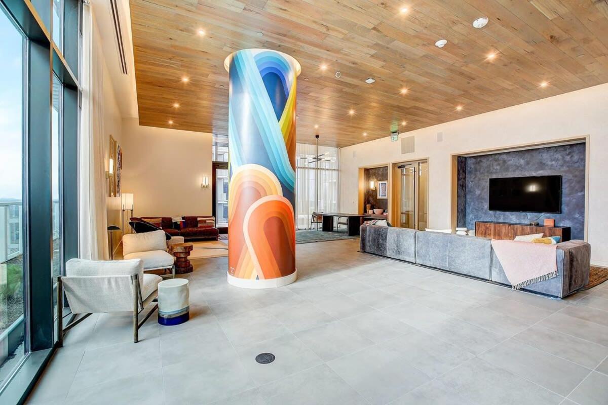 Modern 1Br Condo On Rainey St With Pool And Views Όστιν Εξωτερικό φωτογραφία